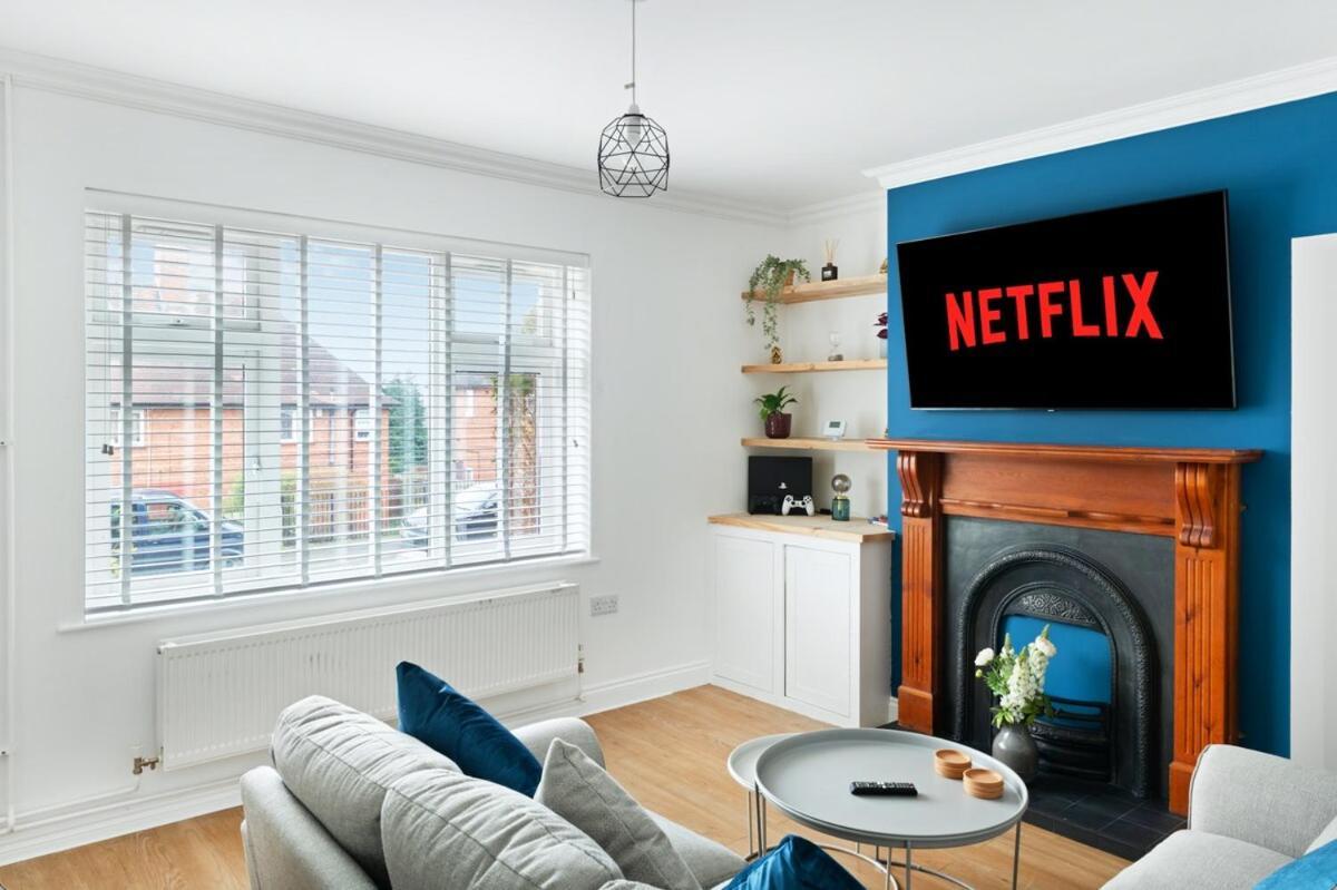 Spacious 3br Hospital With Ps4 * Nottingham