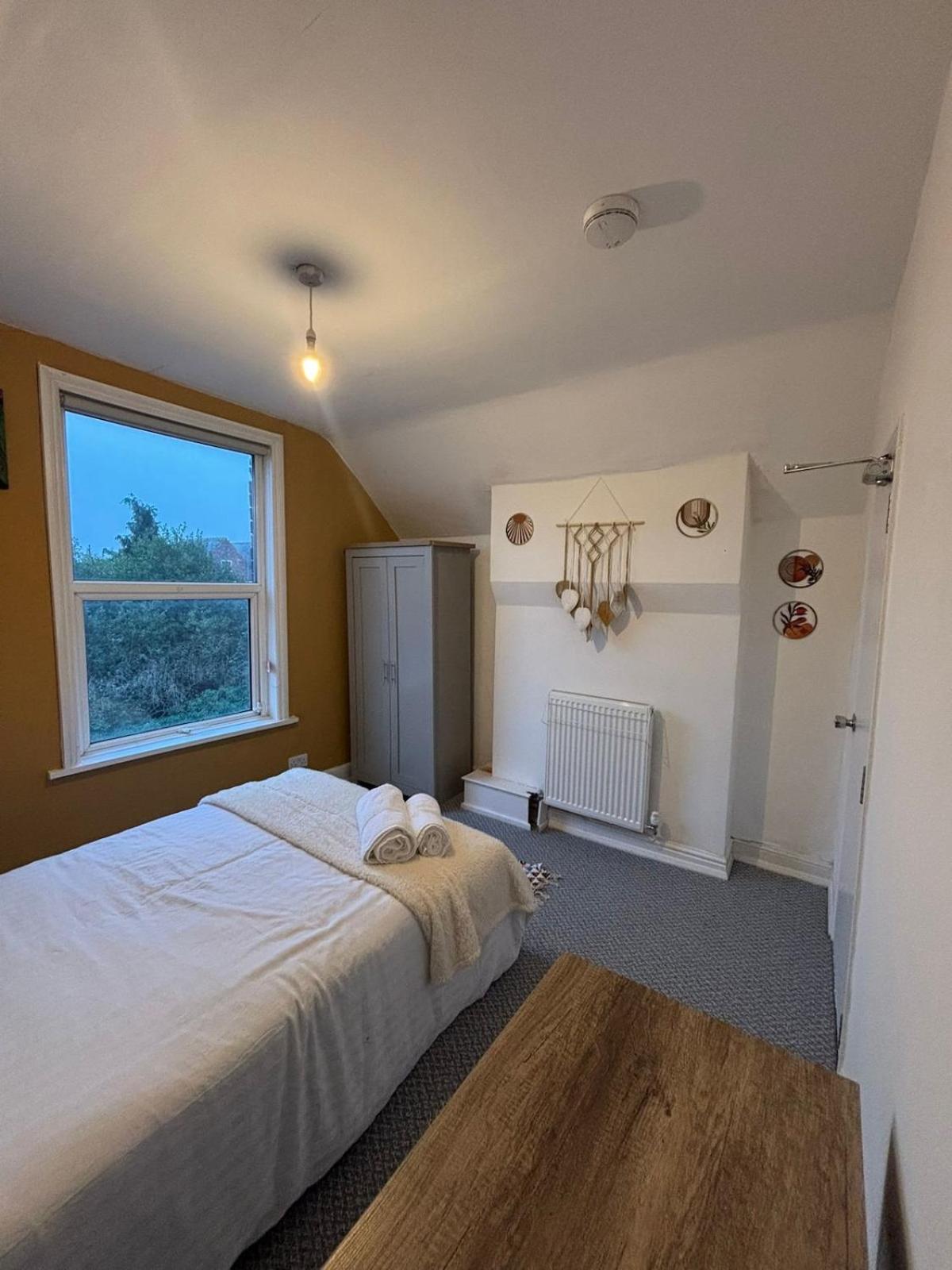 5 Bed At Hub Nottingham