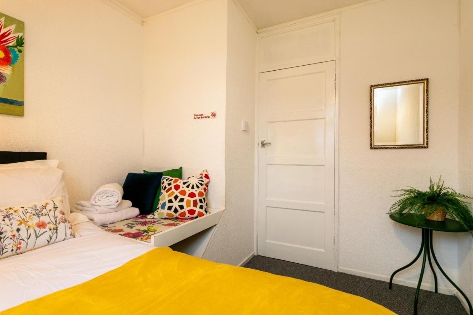 Holiday home 3br-5guests-parking-netflix-10mincentralnottingham *