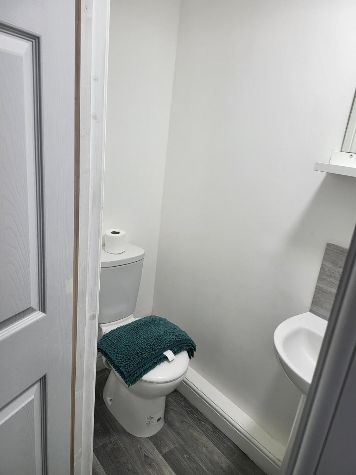 Comfortable - 54 Burns Street * Nottingham