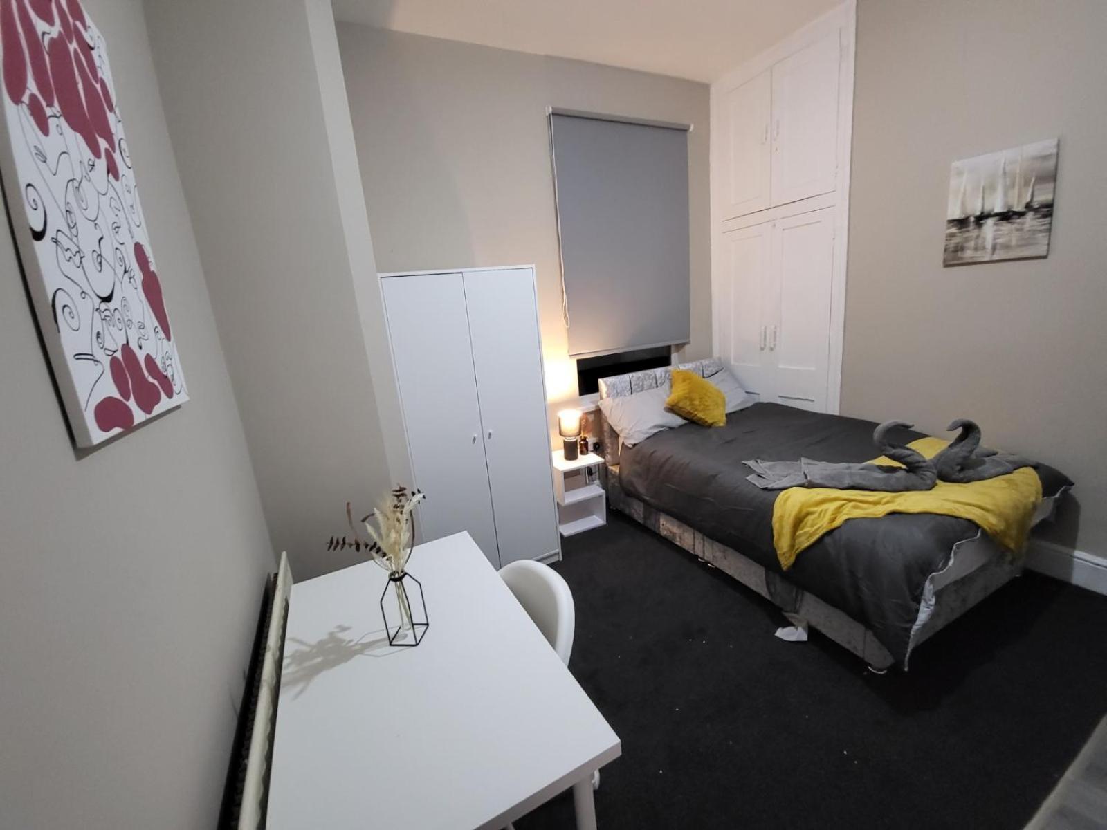 Comfortable - 54 Burns Street Guest house *