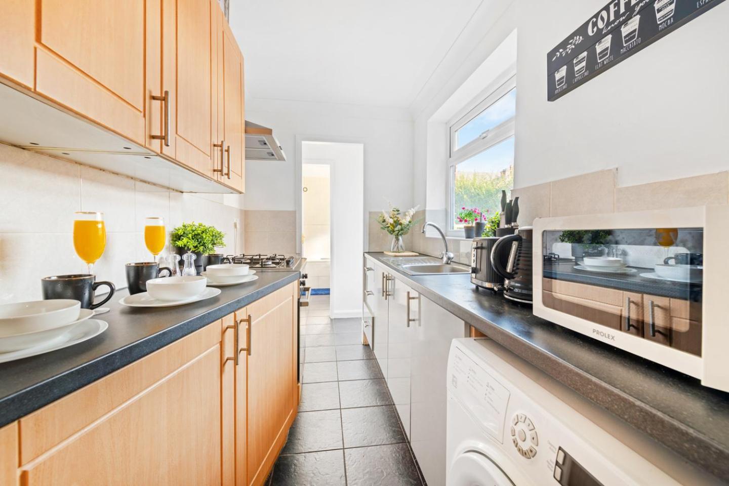 Perfect 3br Family Comfort & Charm Nottingham