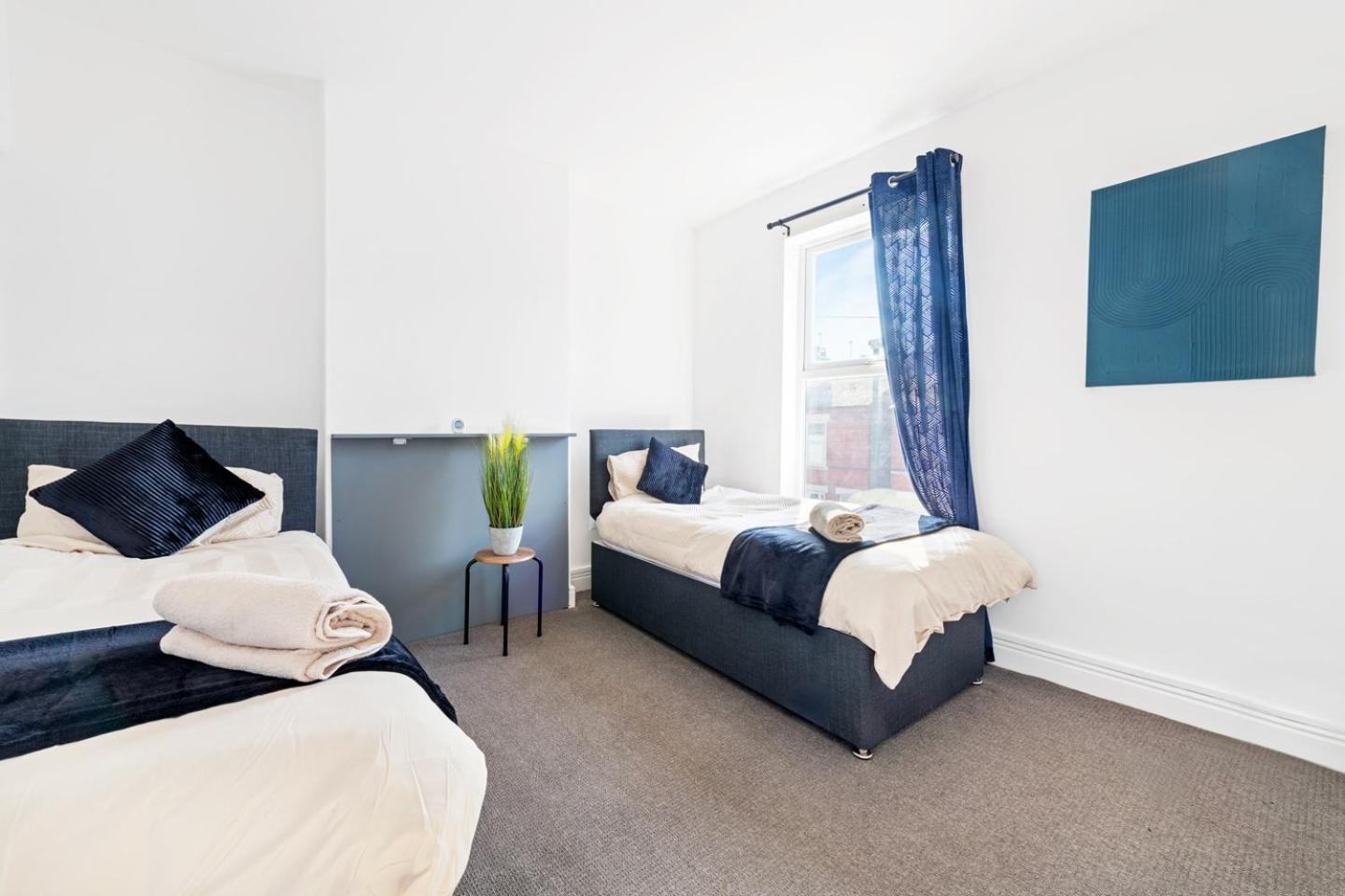 Perfect 3br Family Comfort & Charm Nottingham