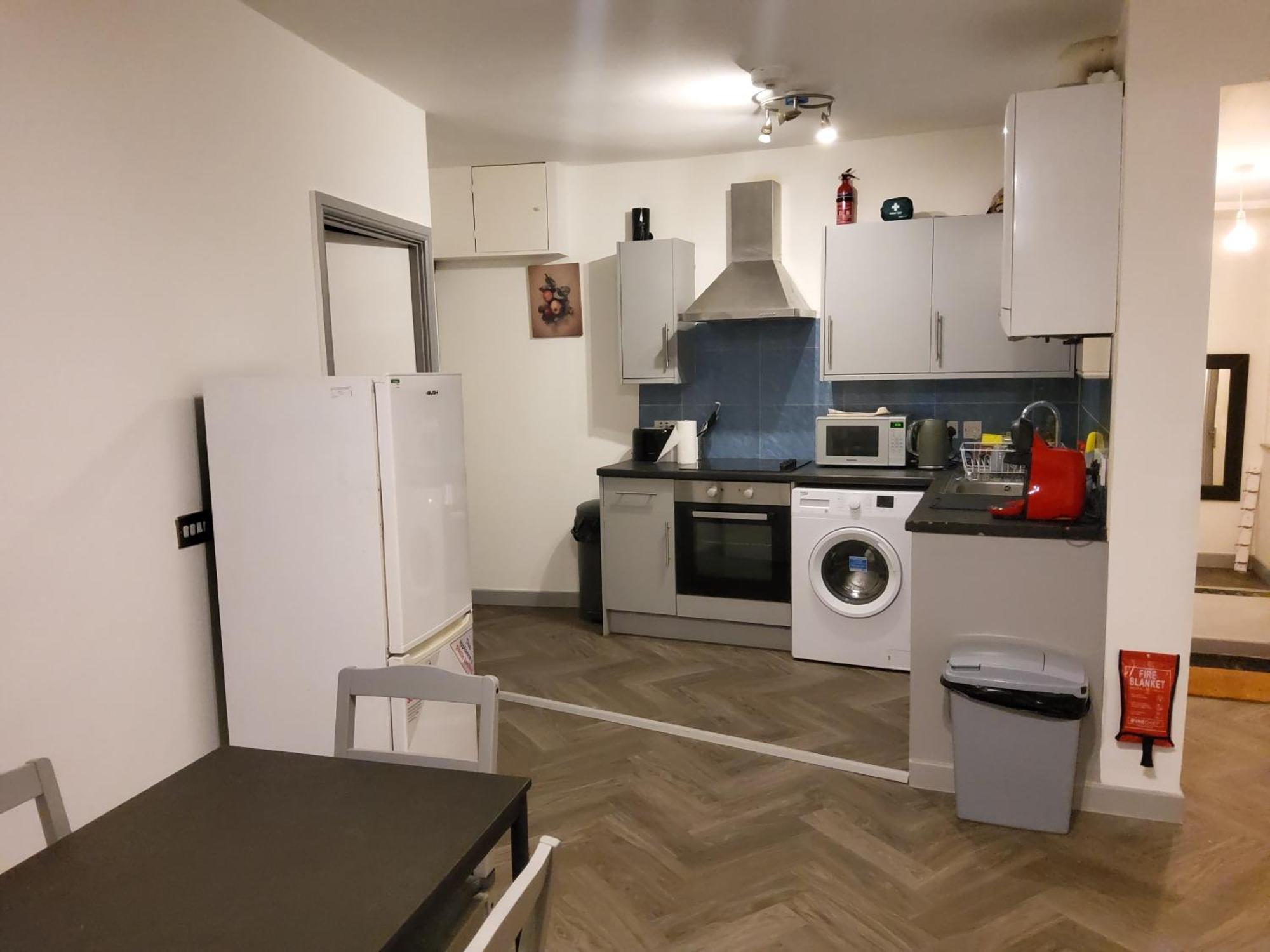 Leah Court Apartment
