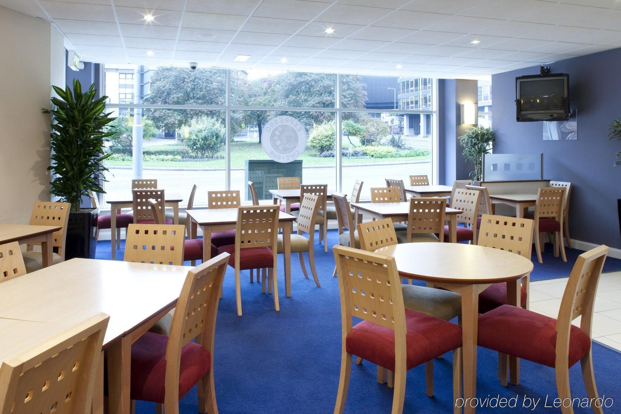 Premier Hotel 3*