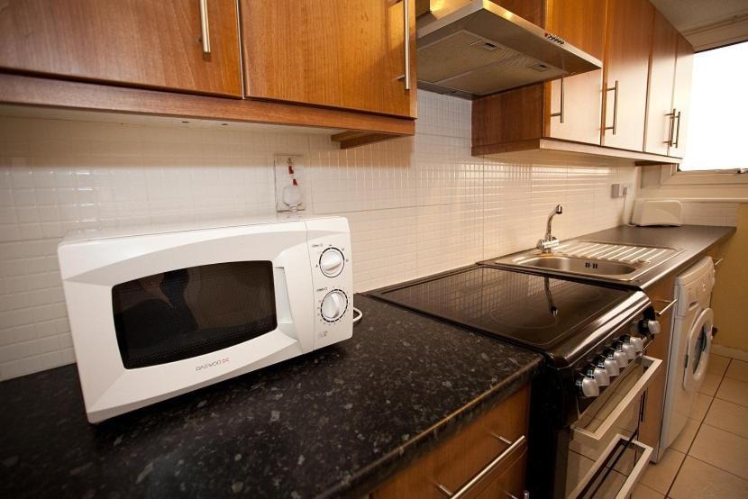 Victoria Centre Apartments: Shopping Hub With 24/7 Access Apartment *