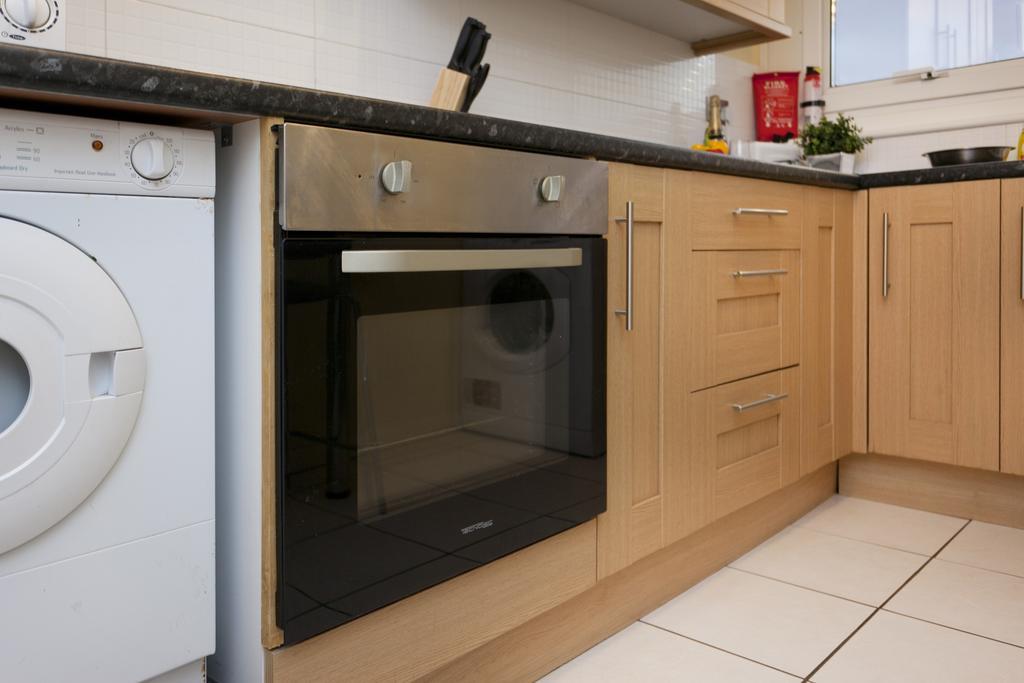Apartment Victoria Centre Apartments: Shopping Hub With 24/7 Access Nottingham