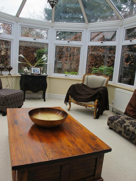 Homestay Westmorland - 4 House - Walking Distance To Qmc And - Free Parking *