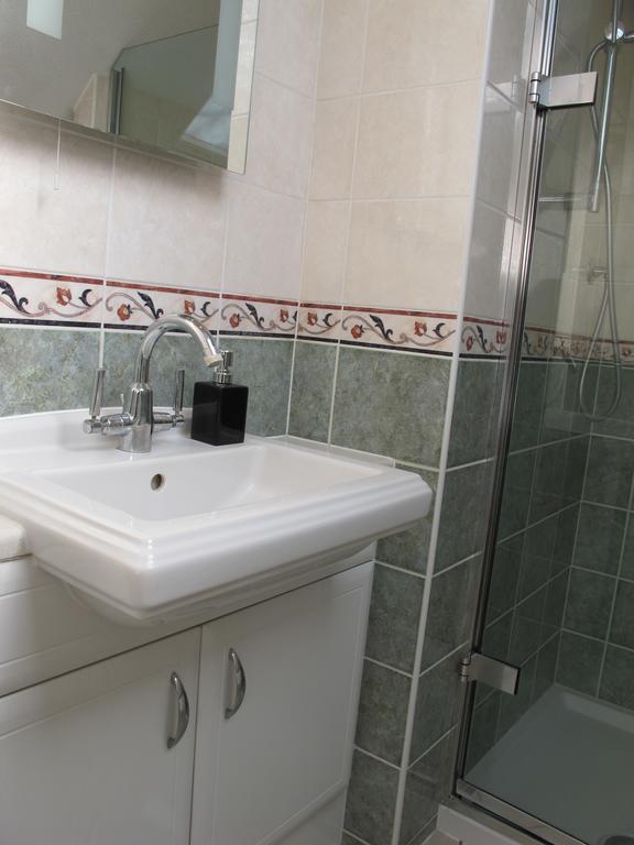 Westmorland - 4 House - Walking Distance To Qmc And - Free Parking *
