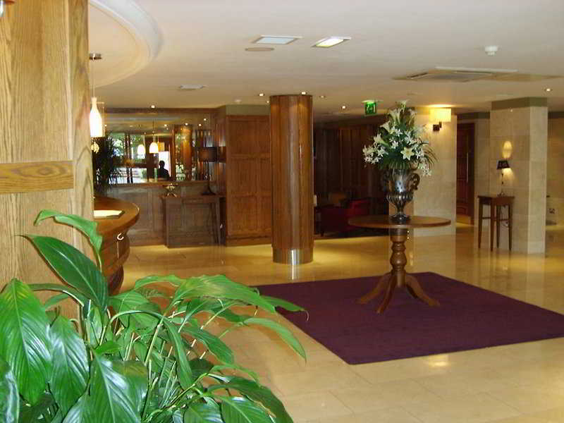 Hotel By Ihg