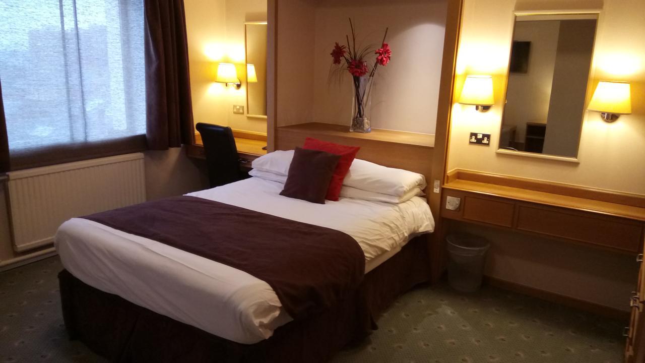 The Strathdon 3* Nottingham