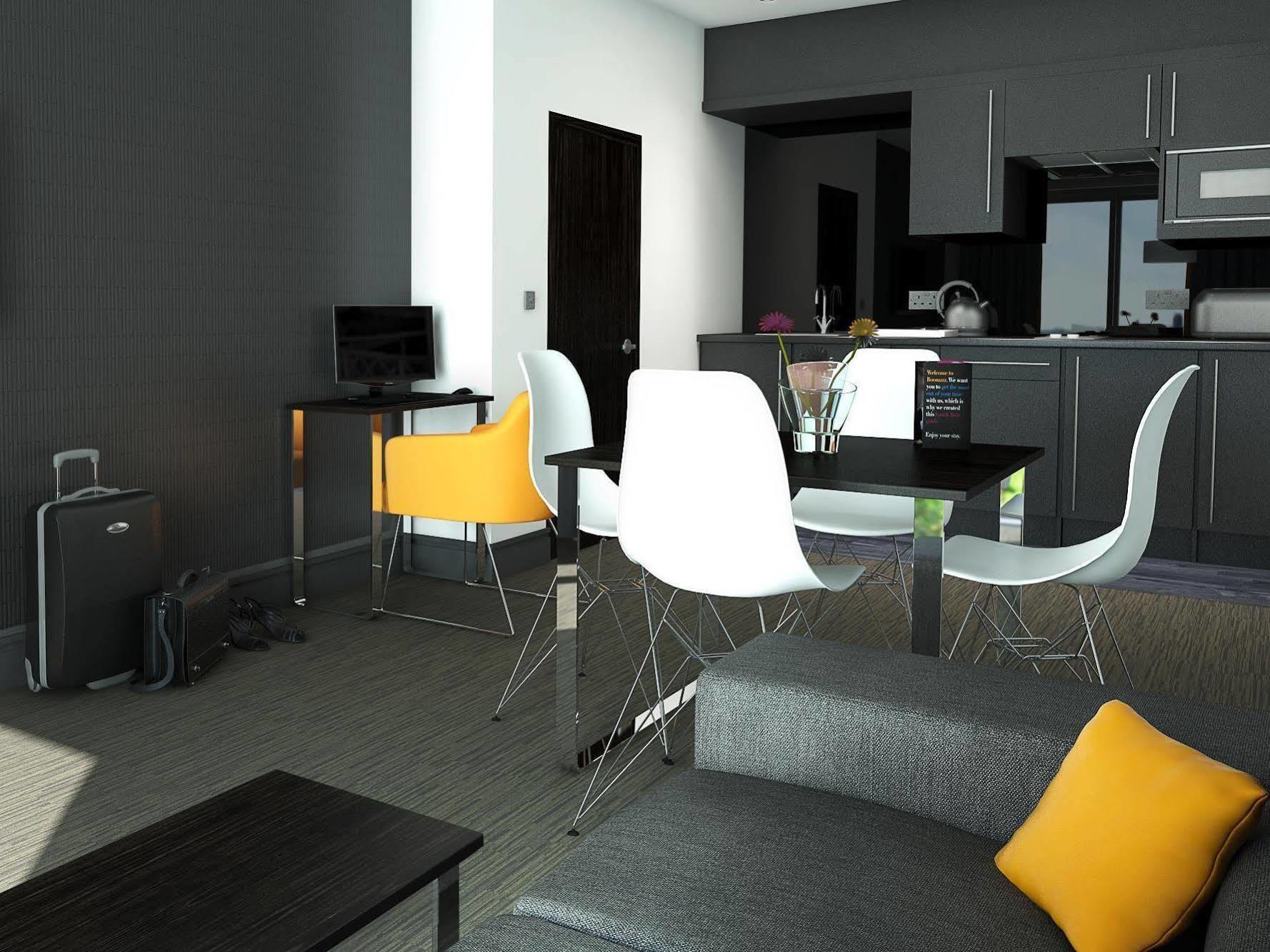 Roomzzz Aparthotel Nottingham