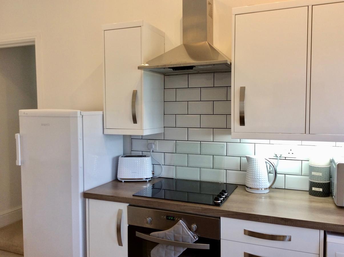 5 Sun Apartment *