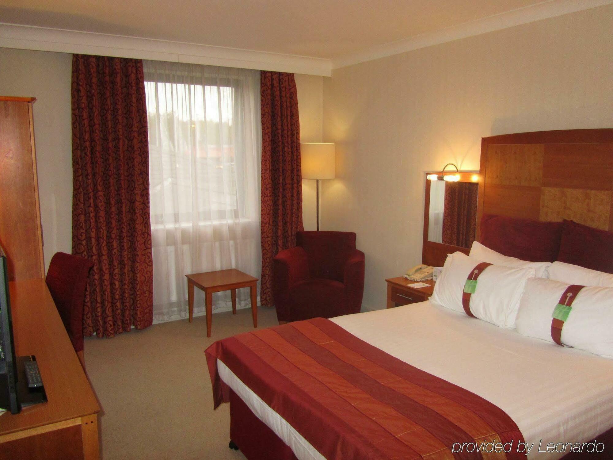 By Ihg Hotel 4*