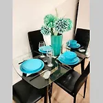 Charming And Modern 2 Bed Apartment In City Centre