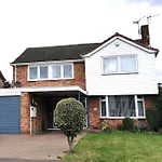 Private Comfortable Guest Suite - Nottingham