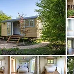 Perkins Luxury Shepherd Huts