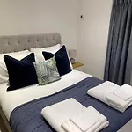 Modern & Unique 1 Bed Close To Nottingham Uni & City Centre - Free Parking