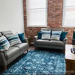 Stylish 2-Bed Luxury Apartment In Nottingham City
