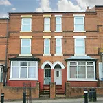 Saint Stephens Apartment