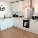 Modern City Centre Apartment Wifi Netflix