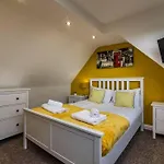 Dovecote House Beeston Private Parking 15Mins From Nottingham City Centre Close To Qmc Hospital