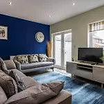 Dovecote House Beeston Private Parking 15Mins From Nottingham City Centre Close To Qmc Hospital