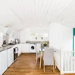 Spacious Nottingham Duplex - Parking