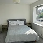 Private Deluxe Room Near City Hospital