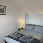 Trent Bridge House