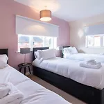 Your Nottingham Haven - 3 Bed House With Free Wifi And Parking