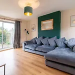 Your Nottingham Haven - 3 Bed House With Free Wifi And Parking