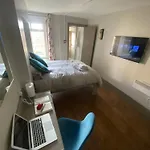 Quiet Cosy 1 Bedroom Apartment Carrington F1
