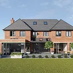 Luxurious New Build