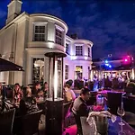 The Walton Hotel