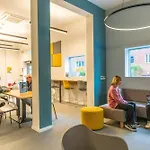 Modern City Living Studios And Apartments At Broadgate Park In Nottingham