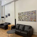 City Centre 3 Bedrooms Apartment With Parking