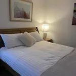 Room Only- Option Of The Entire House If Available - Private Property In Quiet Estate