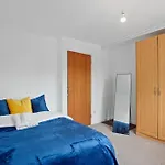 Luxurious 2-Bedroom Haven In Vibrant Robinhood: Ideal For Business Or Leisure Stay