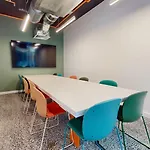 Student Only, Ensuite-In A Stylish Apartment At Signal Place