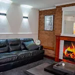 Rent Entire Calmhaven Apartment