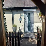 Chatterley House