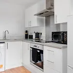 Luxury 2 Bed Apartment In Nottingham City Centre