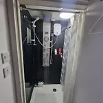 Entire-2 Bedroom Apartment With Driveway,1Free Parking