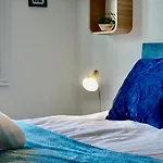 2 Bed With Parking And Netflix