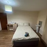 59 Big Db Room Shared Bathroom & Kitchen