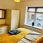 Chic Newly Built Apartment - Nottingham