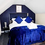 Lausory King Bed Living Your Luxe Home Away
