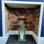 Nottingham Flat