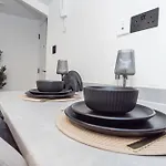 Charming Studio Near The City Centre
